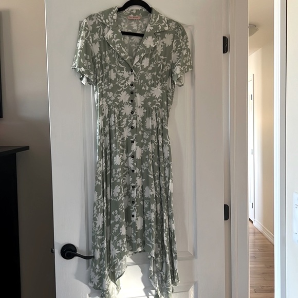 Ces Femme Midi Dress - Picture 2 of 5